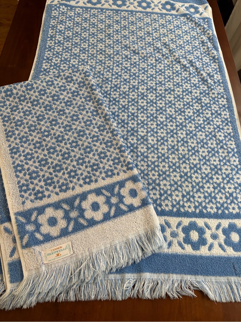 Vintage Cannon Monticello bath towels lot of 2 blue floral 60s 70s